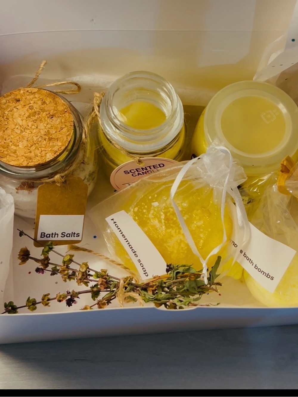 Handmade Lemon  Bath & Body Gift Set